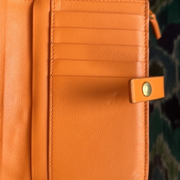 Bottega Veneta Bi-Fold Wallet - Picture 7 of 7